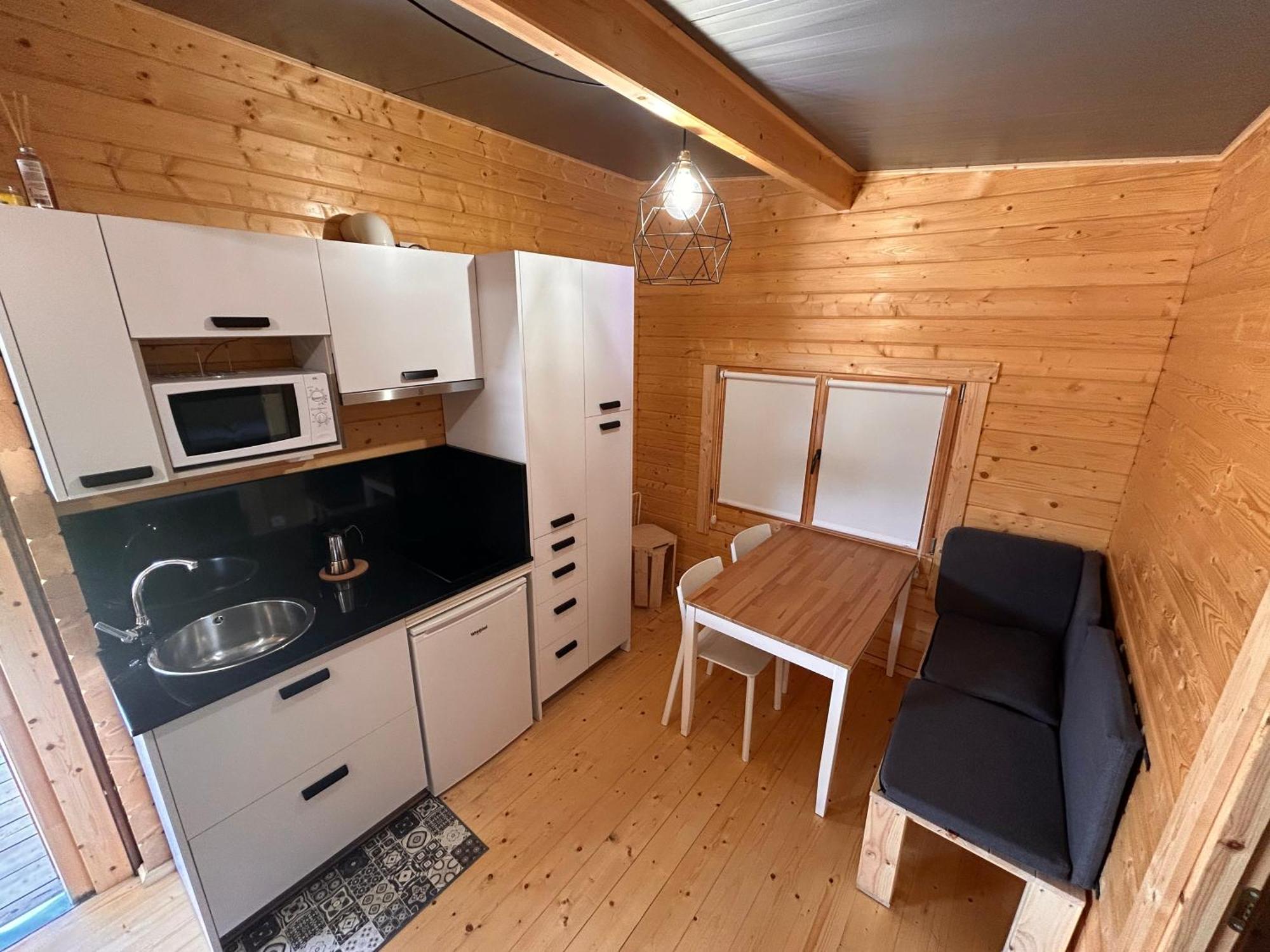Camping & Bungalows Leagi Mendexa Ngoại thất bức ảnh