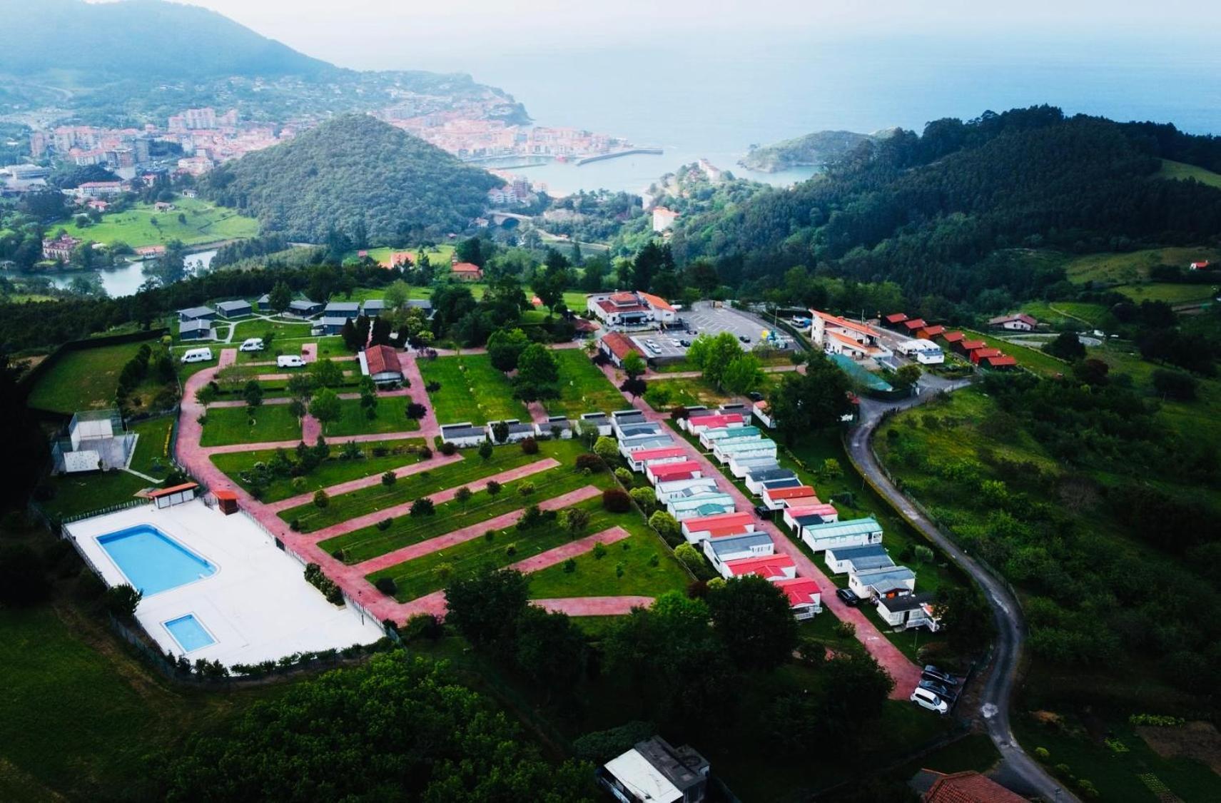 Camping & Bungalows Leagi Mendexa Ngoại thất bức ảnh